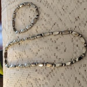 Silver Necklace & Bracelet Set